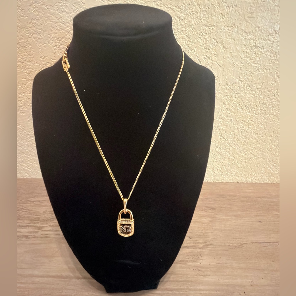 Vintage Nina Ricci Gold-Plated Padlock Pendant Necklace Pav Crystal Nr Logo 120$